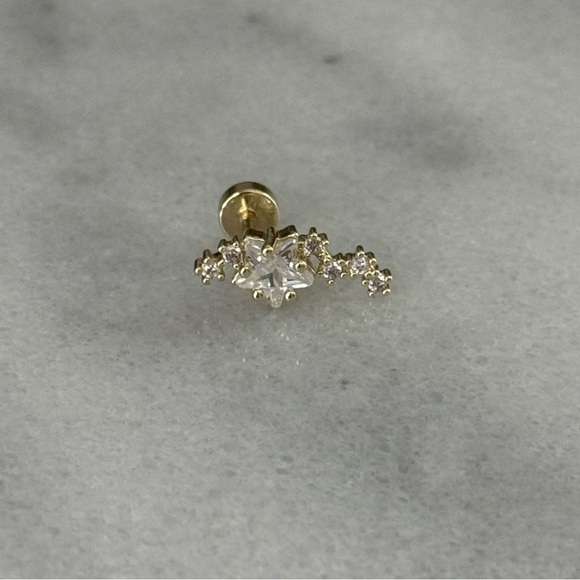 Gold Star Burst Arch Crystal Cartilage Earring - Picture 5 of 5